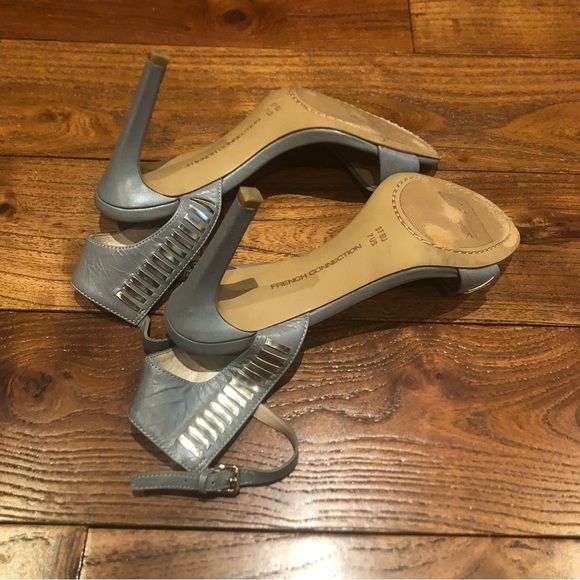 French connection studded high heel sandals size 7 grey/silver grommet details - Picture 9 of 15